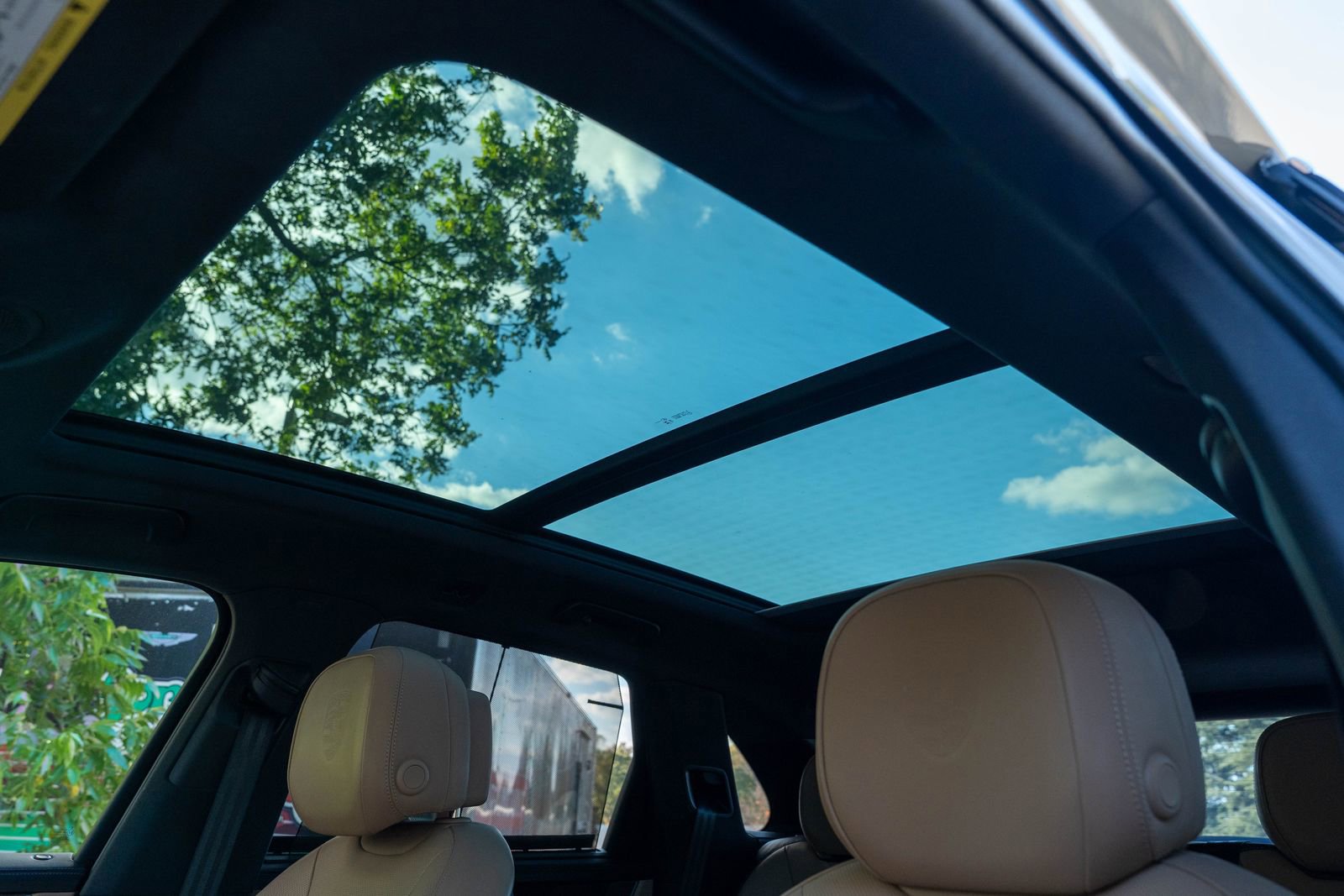 Certified 2024 Porsche Cayenne image 33