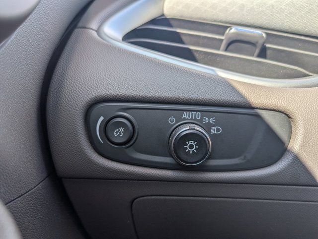 Certified 2024 Chevrolet Malibu LT image 22