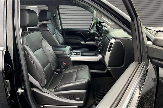 Used 2016 Chevrolet Silverado 2500 LTZ w/ LTZ Plus Package AWD/4WD image 29