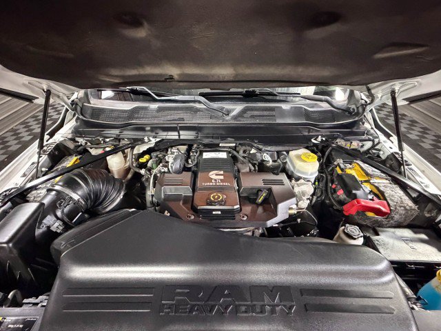 Used 2019 RAM 3500 Laramie image 39