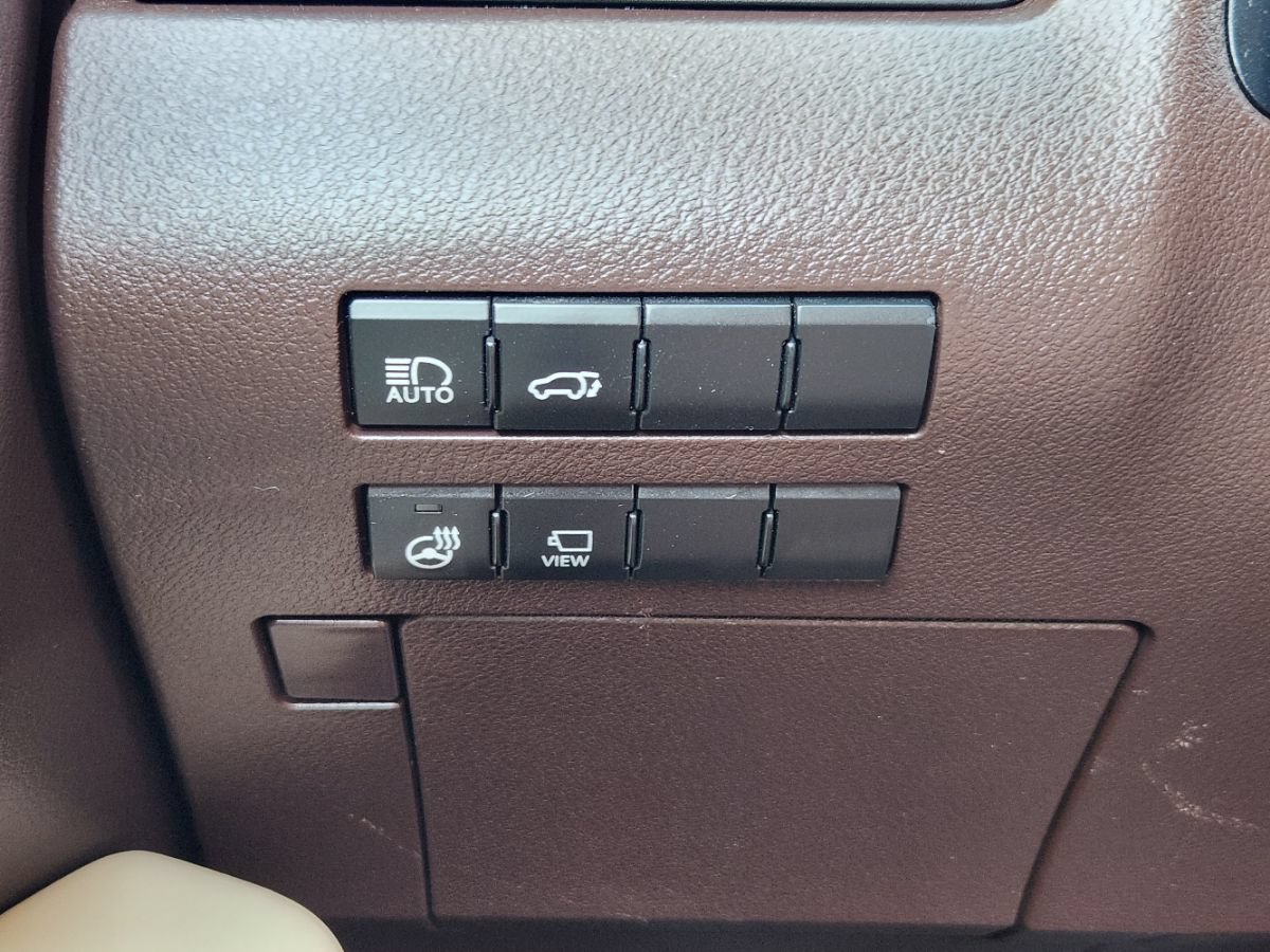 Used 2020 Lexus RX 350 FWD w/ Premium Package image 42