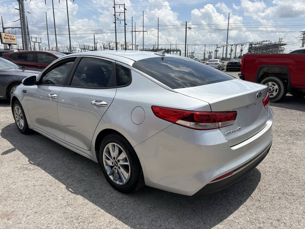 Used 2017 Kia Optima LX FWD image 12