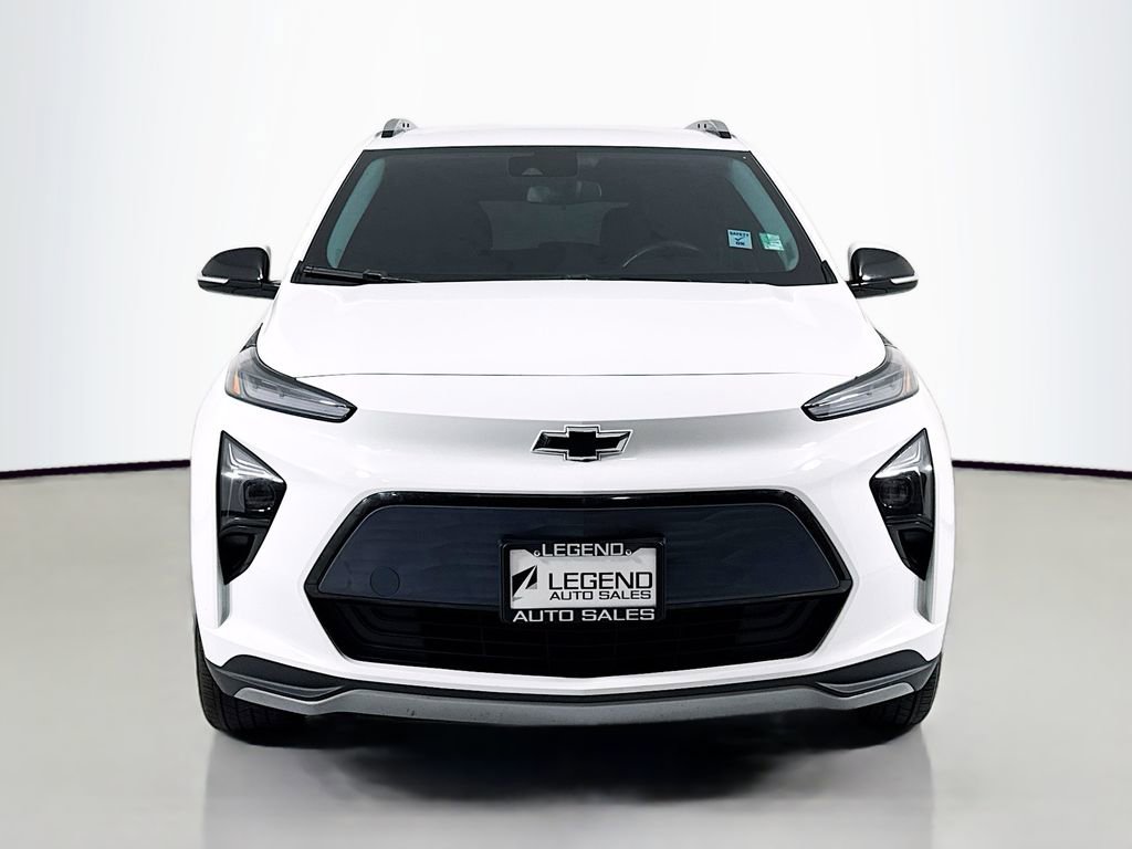Used 2023 Chevrolet Bolt EUV LT w/ Driver Confidence Package image 2