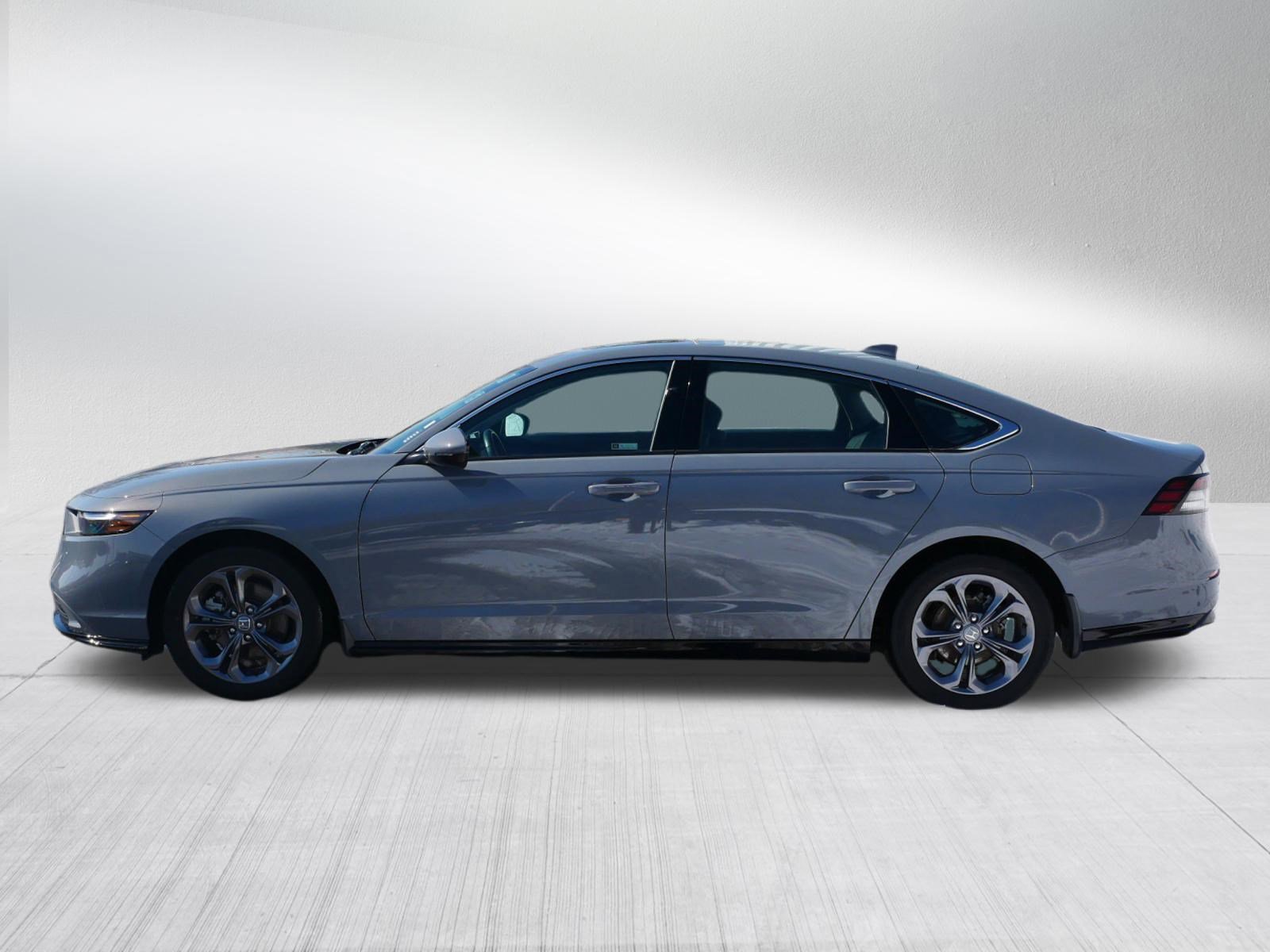 Used 2023 Honda Accord EX-L image 4