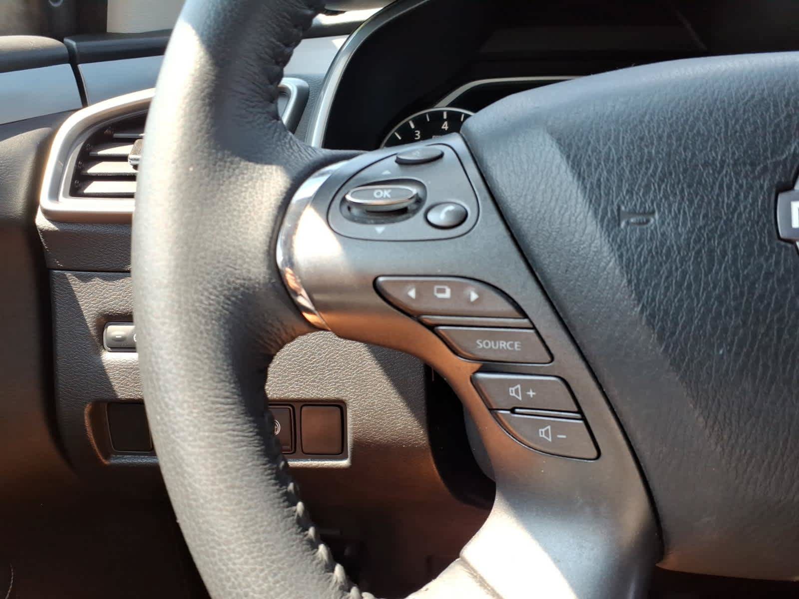 Certified 2023 Nissan Murano SV w/ SV Midnight Edition Package AWD/4WD image 22