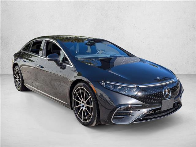 Certified 2022 Mercedes-Benz EQS 580 4MATIC Sedan image 3
