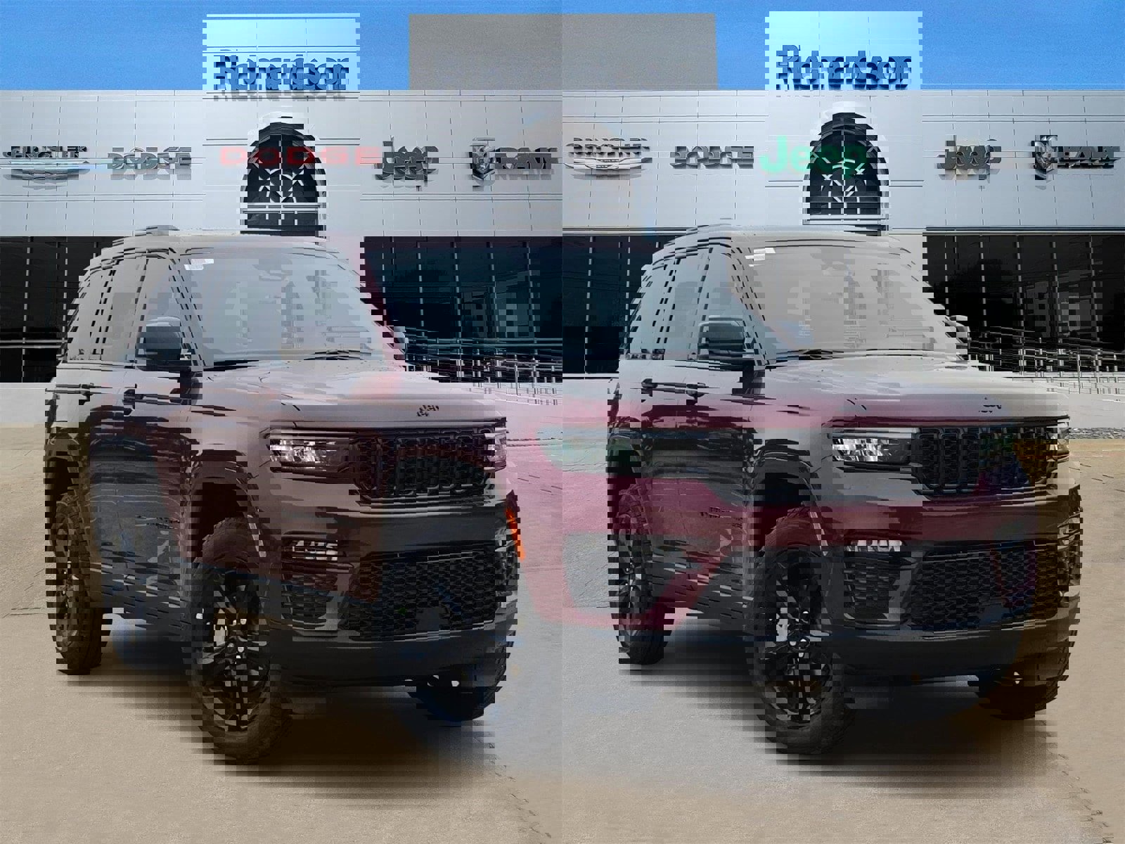 New 2025 Jeep Grand Cherokee Limited w/ Black Appearance Package