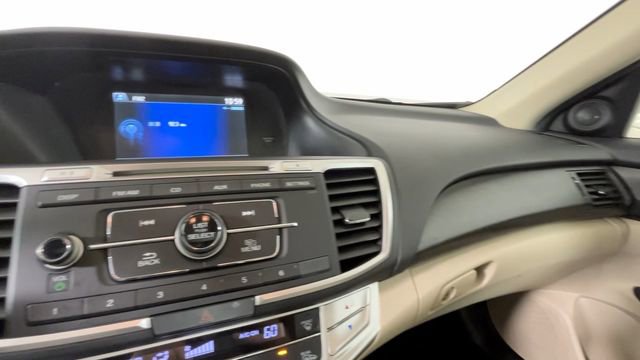Used 2015 Honda Accord EX image 36