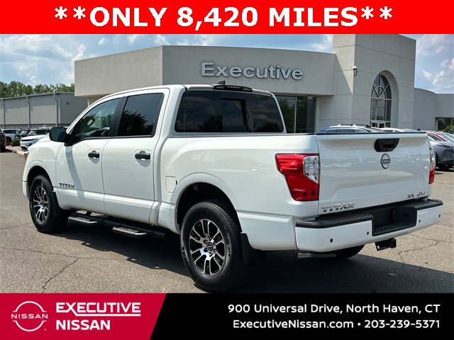 Certified 2024 Nissan Titan SV w/ SV Convenience Package image 4