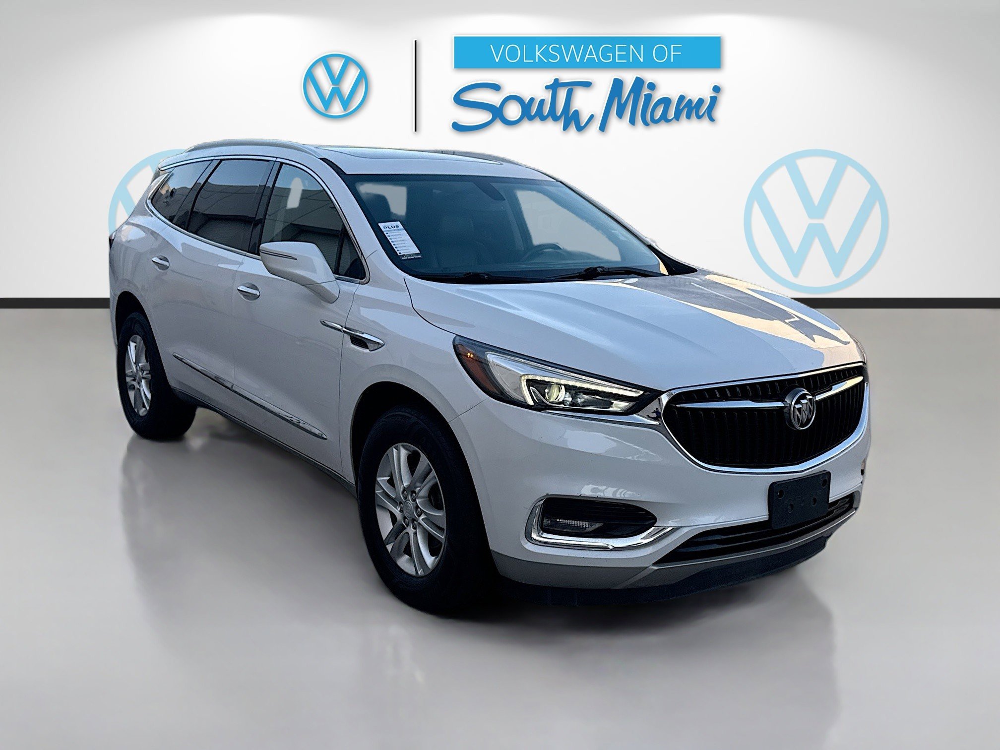 Used 2021 Buick Enclave Essence w/ Sound and Sites Package image 1