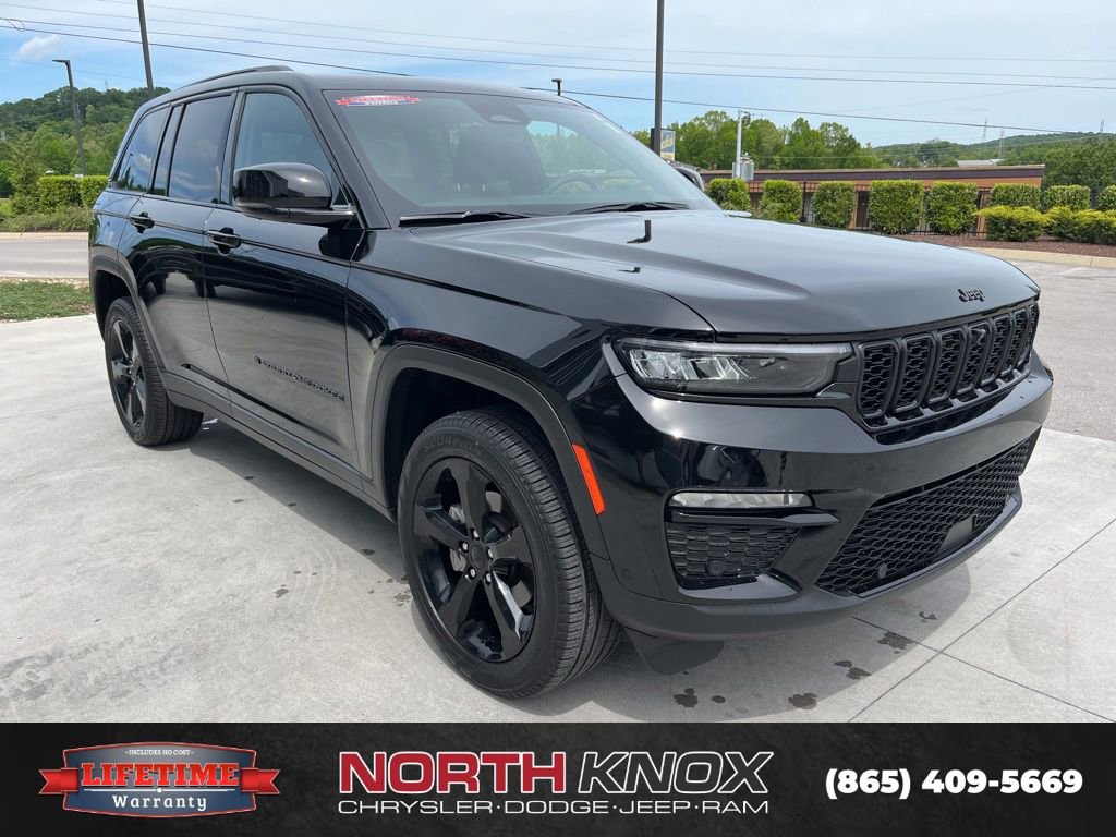 Used 2024 Jeep Grand Cherokee Limited w/ Luxury Tech Group II AWD/4WD image 30