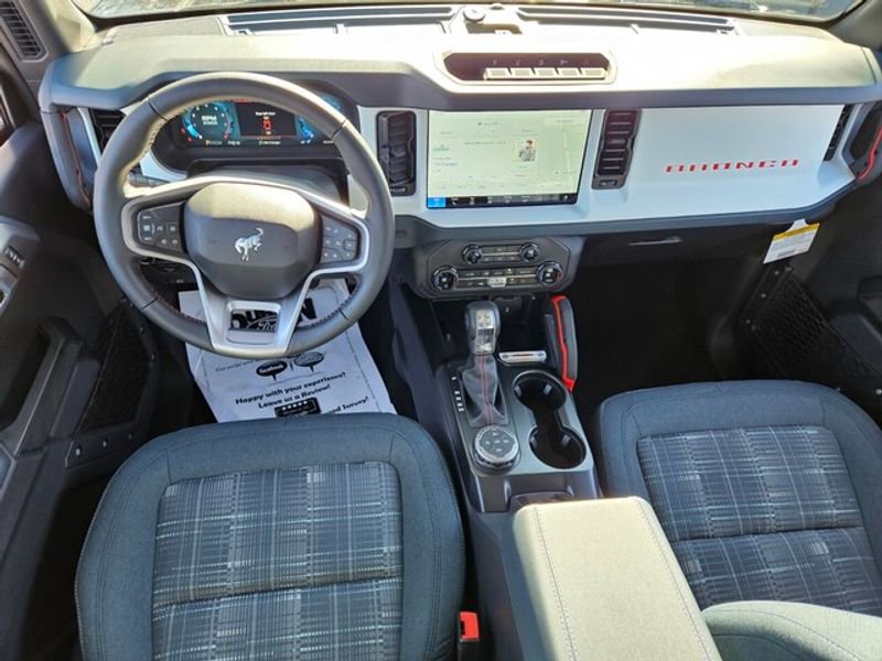 New 2025 Ford Bronco Heritage Edition image 10