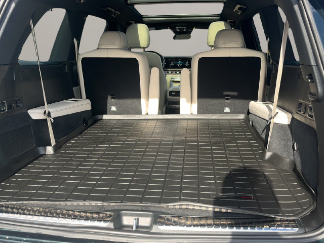 Used 2023 Mercedes-Benz GLS 450 4MATIC image 24