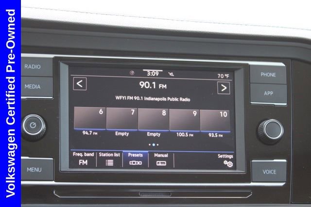 Used 2024 Volkswagen Jetta SE image 34