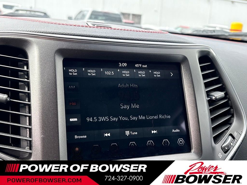 Used 2022 Jeep Cherokee Trailhawk w/ Trailer Tow Group AWD/4WD image 13