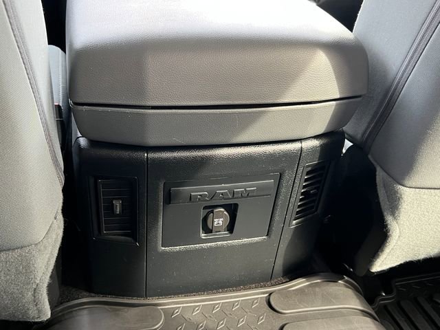 Used 2017 RAM 1500 Big Horn image 34