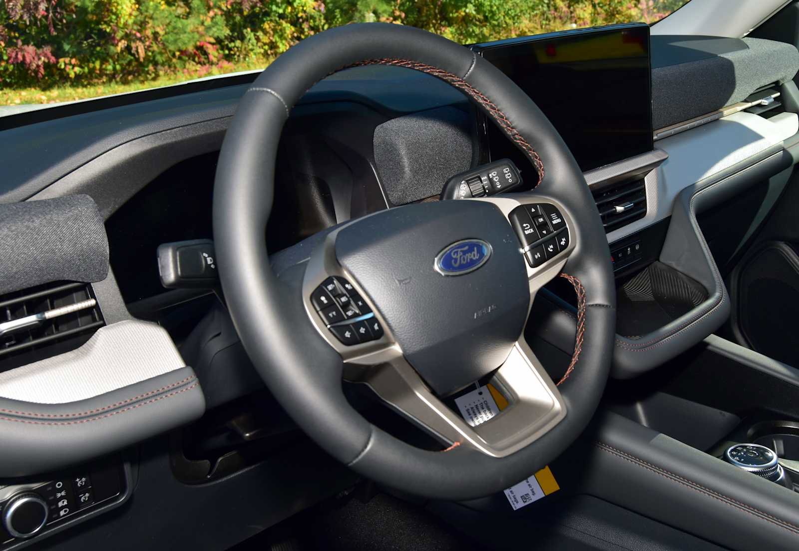 New 2026 Ford Explorer Active image 15