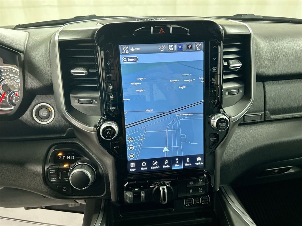 Used 2024 RAM 1500 Big Horn image 16