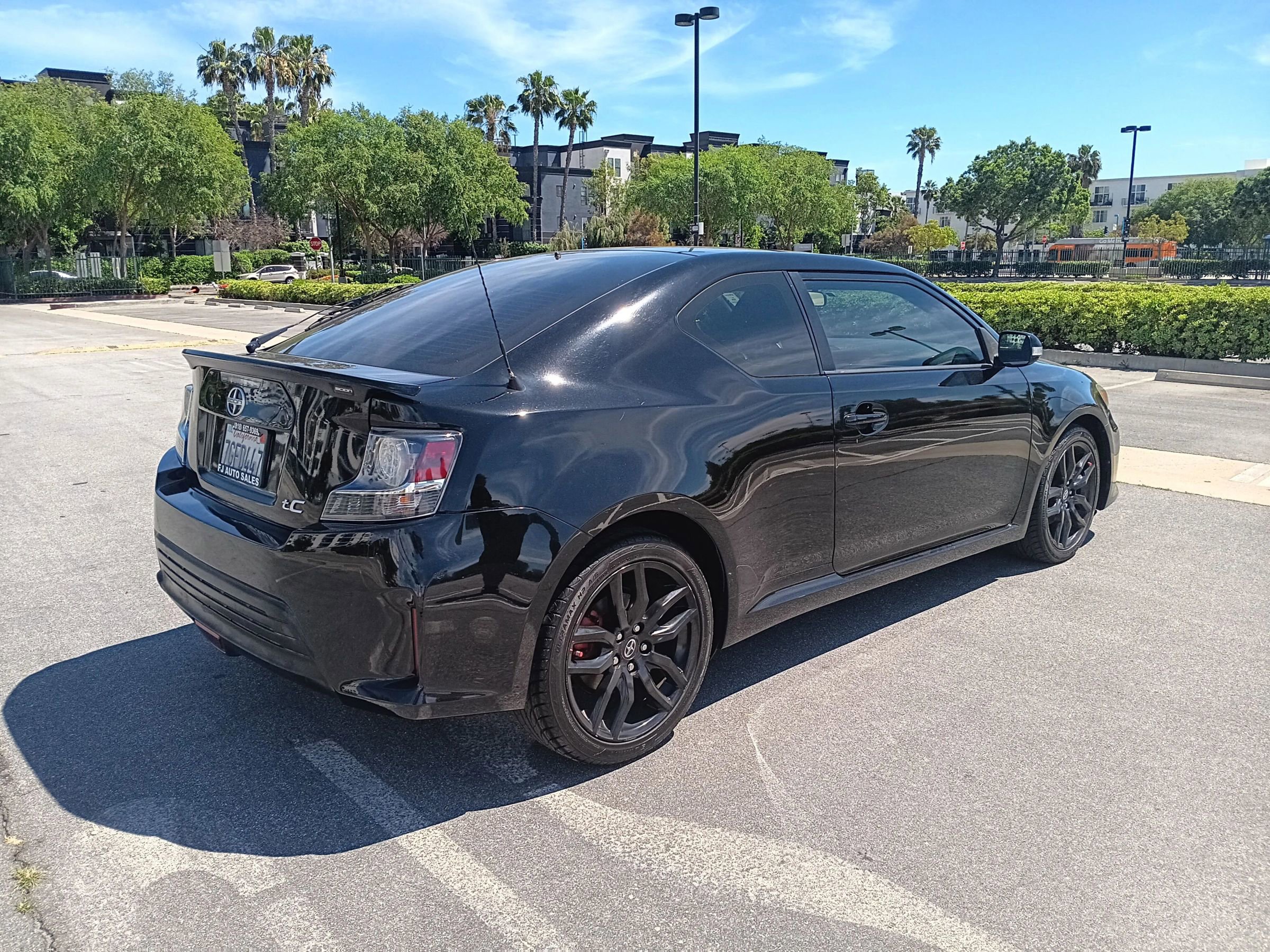 Used 2014 Scion tC Monogram Series image 8