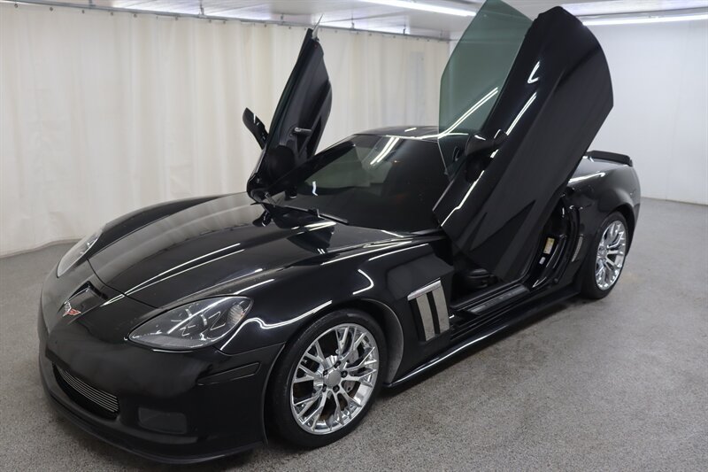 Used 2010 Chevrolet Corvette Grand Sport w/ Preferred Equipment Group RWD image 3