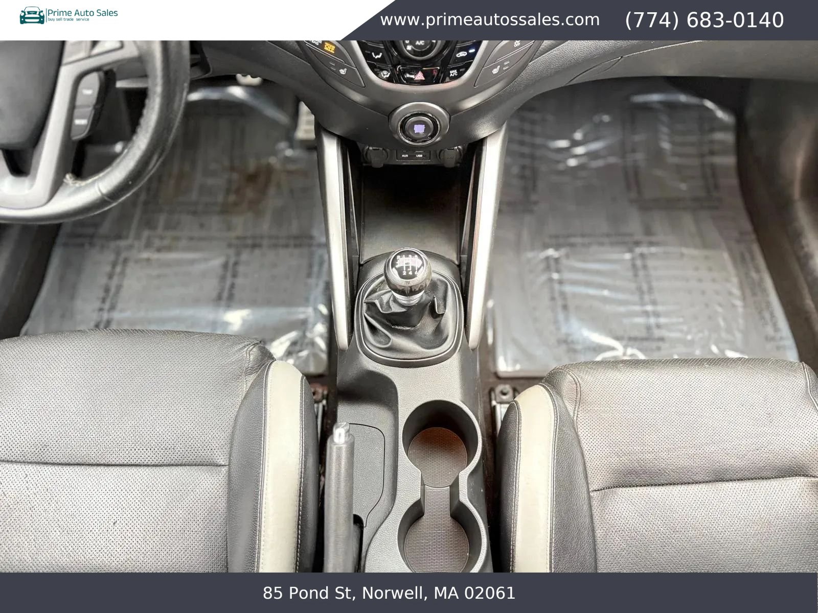 Used 2016 Hyundai Veloster Turbo FWD image 24