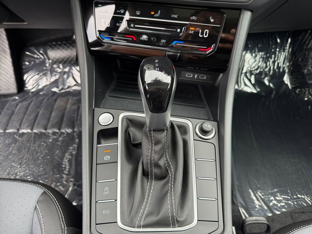 New 2026 Volkswagen Jetta SE image 17