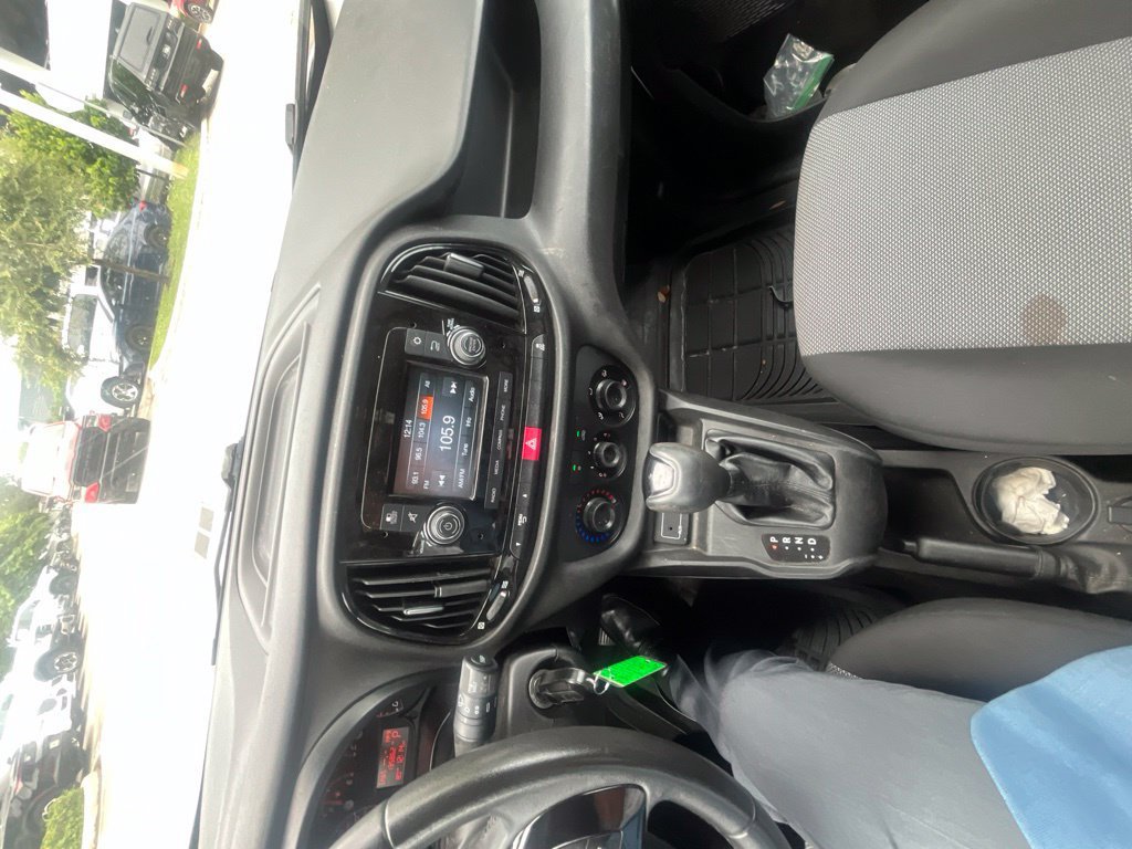 Used 2016 RAM ProMaster City Tradesman w/ Rear Back-up Camera Group FWD image 19
