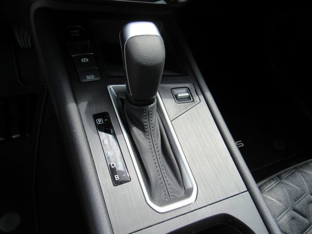 Certified 2025 Nissan Kicks SV FWD image 26