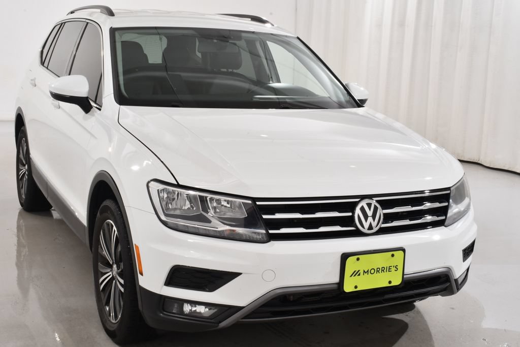 Used 2018 Volkswagen Tiguan SE w/ 18" Alloy Wheels Package AWD/4WD image 4