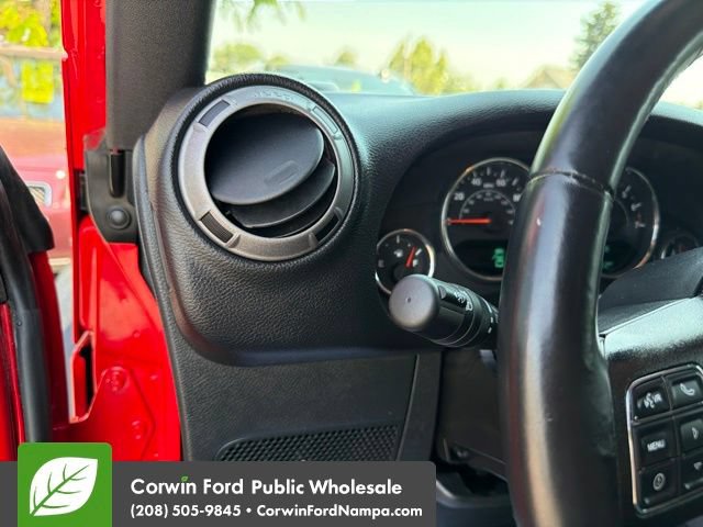 Used 2016 Jeep Wrangler Unlimited Sport w/ Quick Order Package 24S AWD/4WD image 13