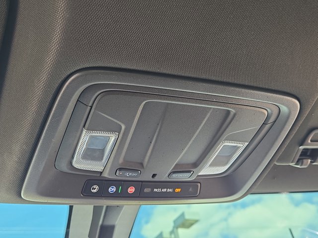 Used 2022 GMC Sierra 2500 SLT image 28