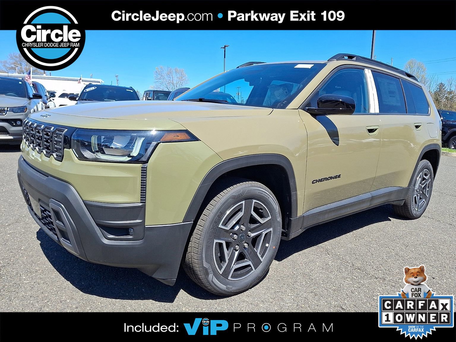New 2026 Jeep Cherokee Laredo AWD/4WD image 1