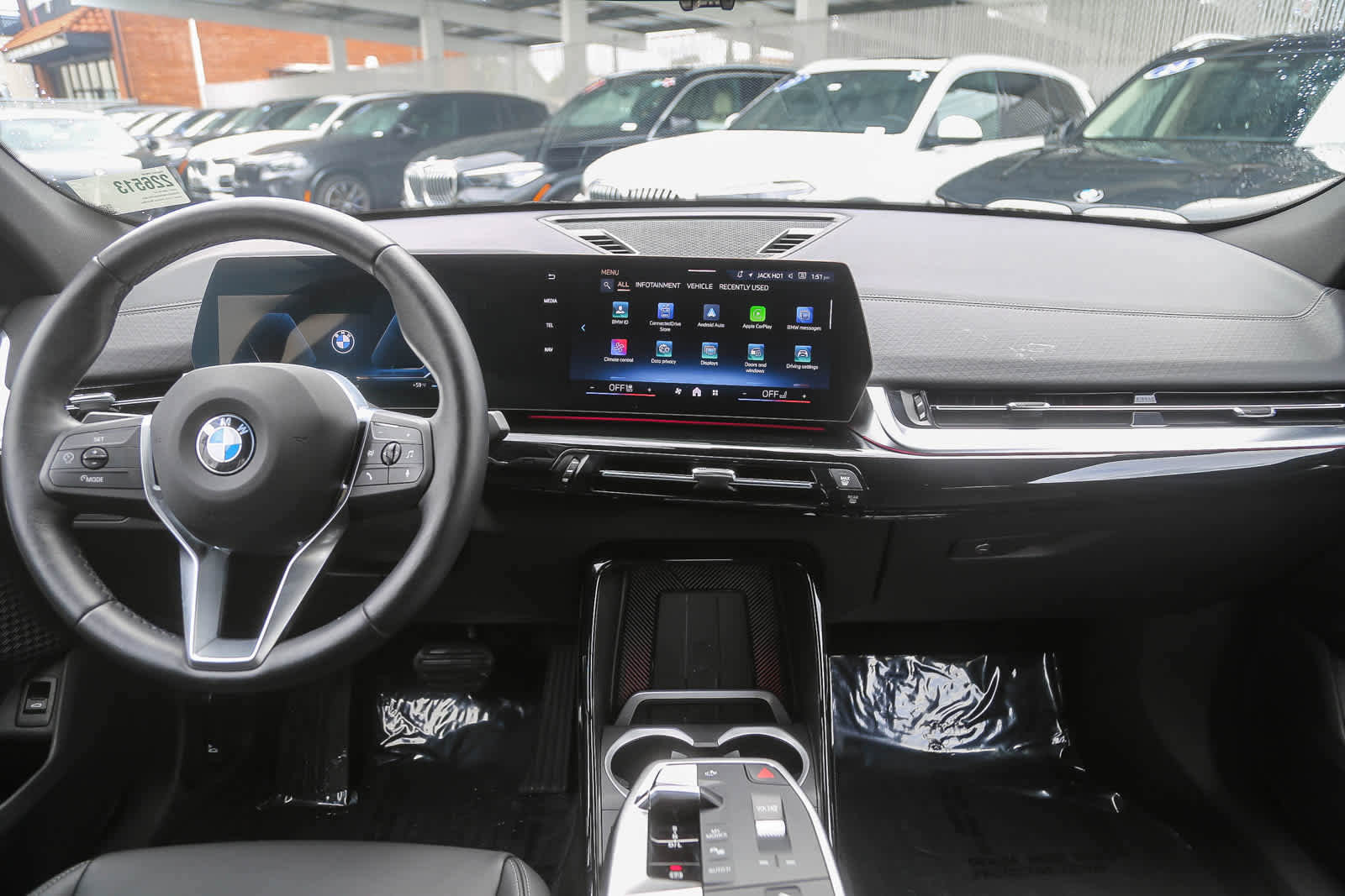 Used 2025 BMW X2 xDrive28i w/ Convenience Package image 9