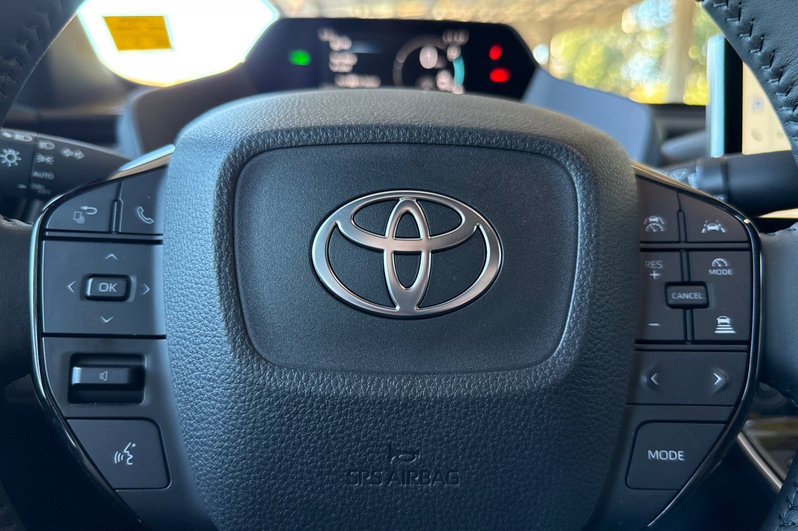 Certified 2025 Toyota bZ4X AWD w/ Weather Package image 27