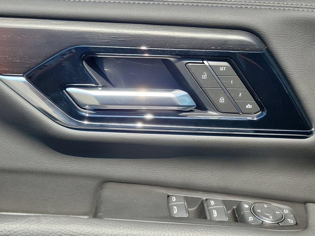 New 2026 GMC Yukon Denali AWD/4WD image 12