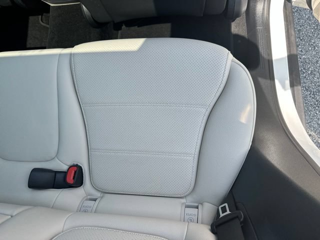 Used 2026 Mercedes-Benz GLC 300 4MATIC image 35