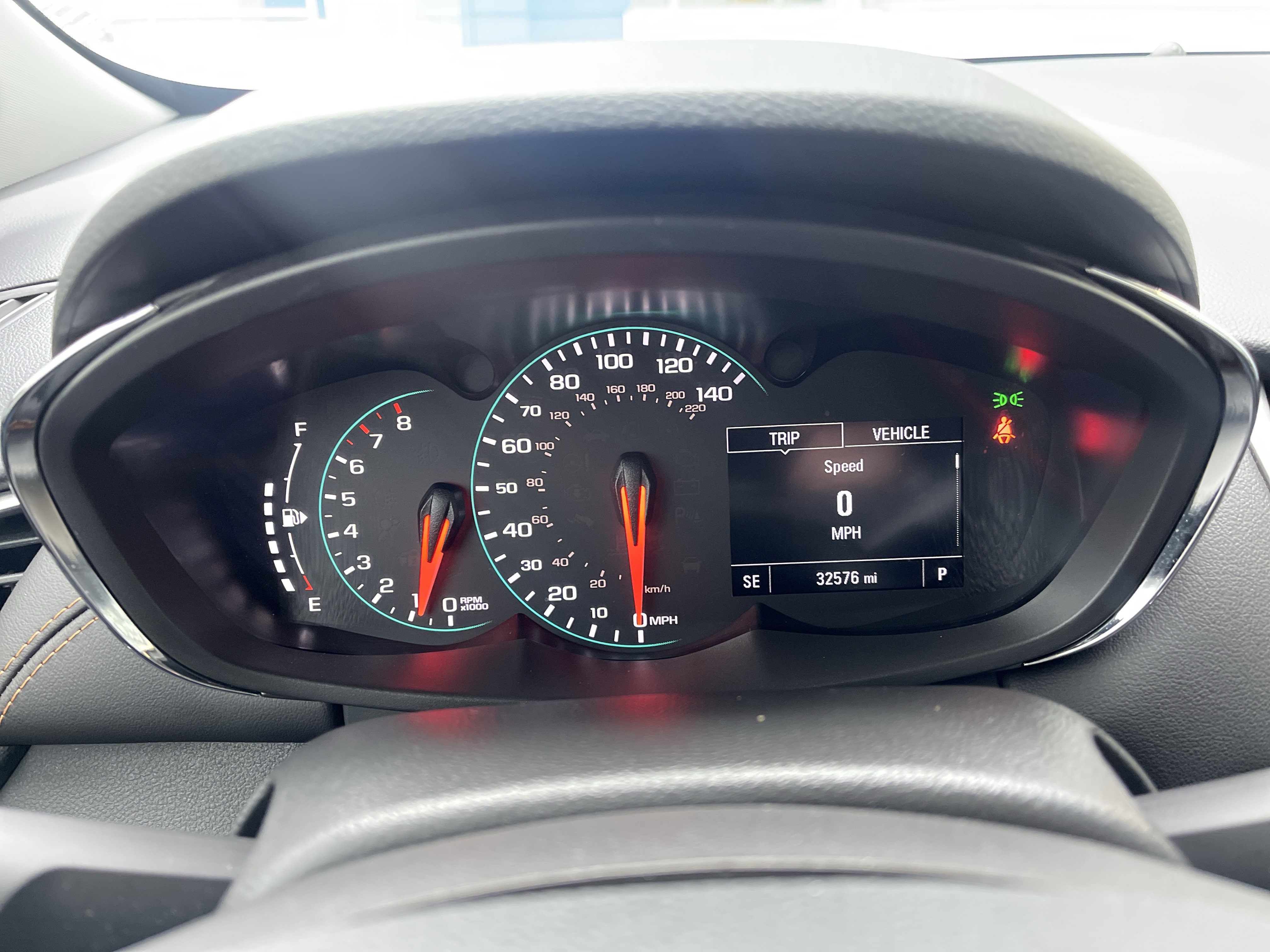 Used 2022 Chevrolet Trax LT w/ LT Convenience Package image 23