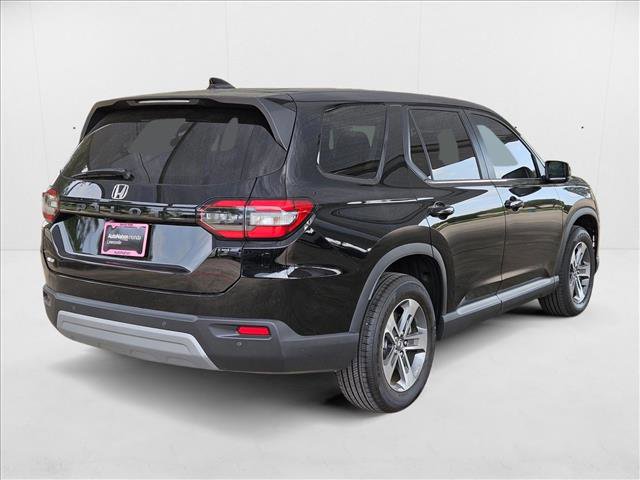 Used 2025 Honda Pilot EX-L image 5