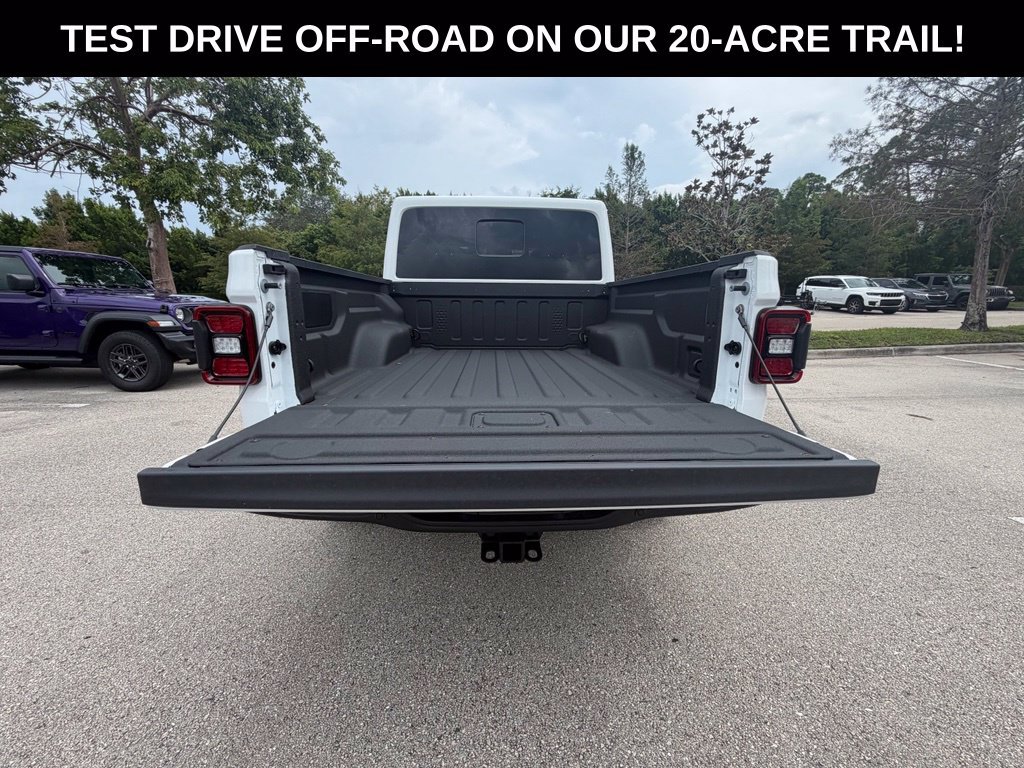 New 2026 Jeep Gladiator Mojave AWD/4WD image 38