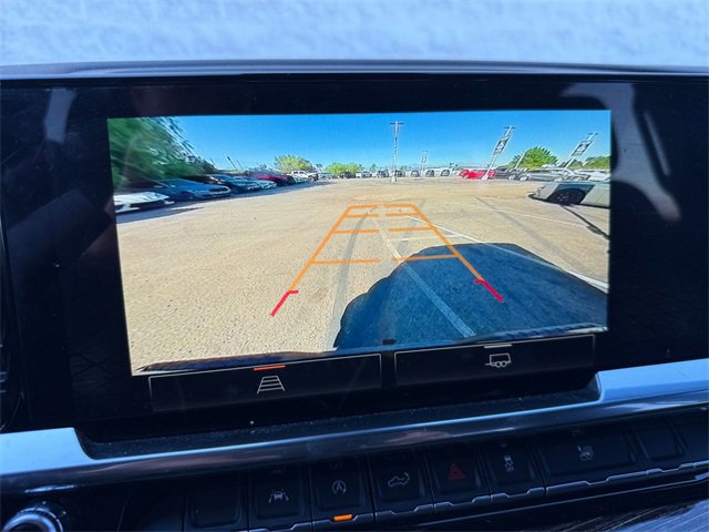 Used 2022 GMC Sierra 1500 Elevation image 18