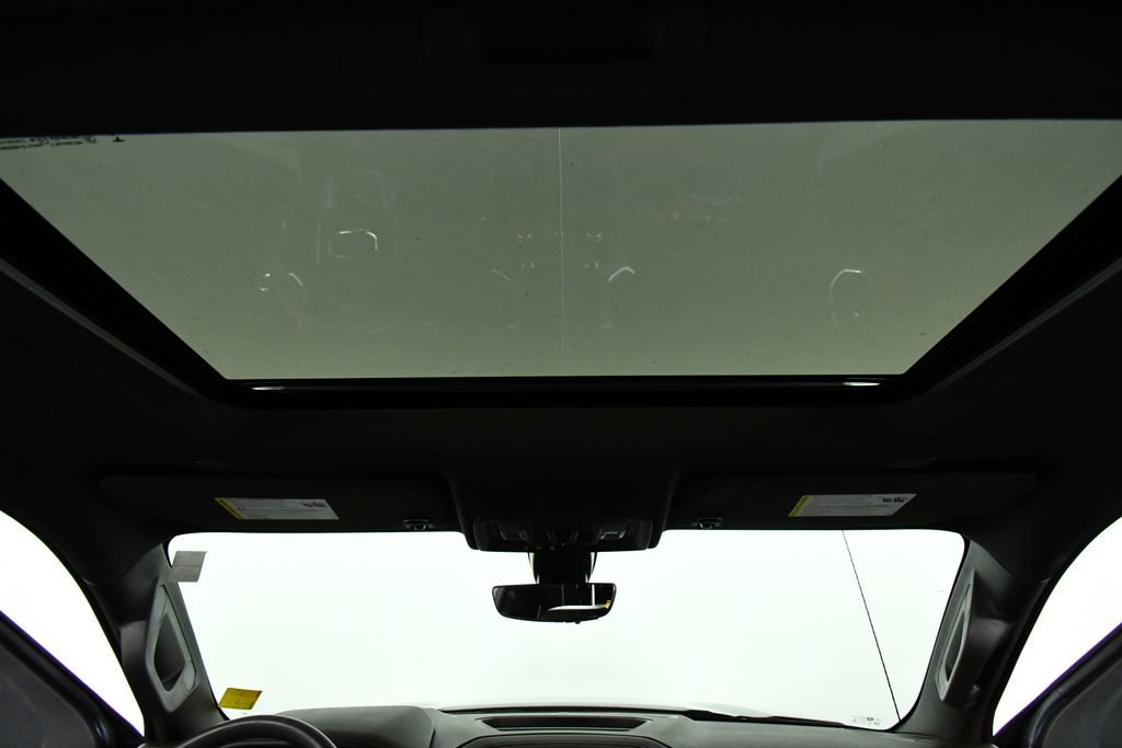 Used 2022 GMC Sierra 1500 Denali w/ Denali Reserve Package AWD/4WD image 25