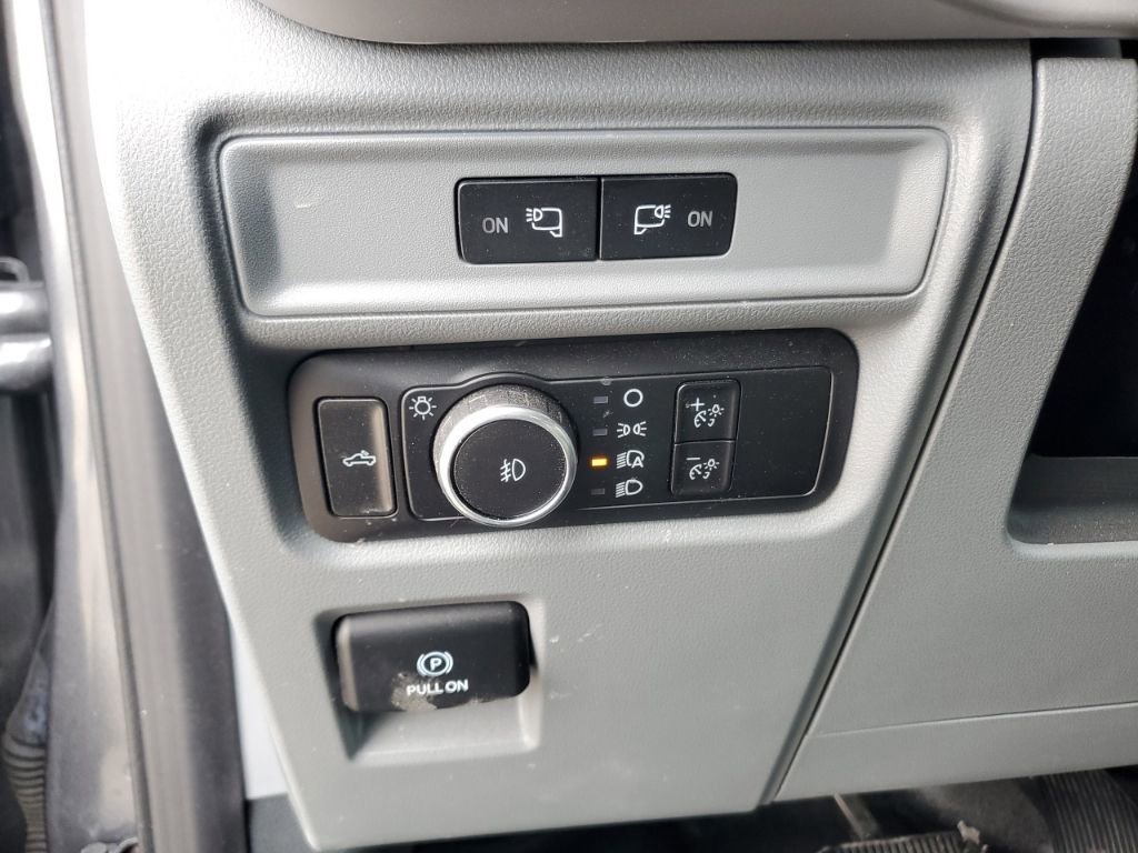 Used 2023 Ford F150 XLT w/ Trailer Tow Package AWD/4WD image 11