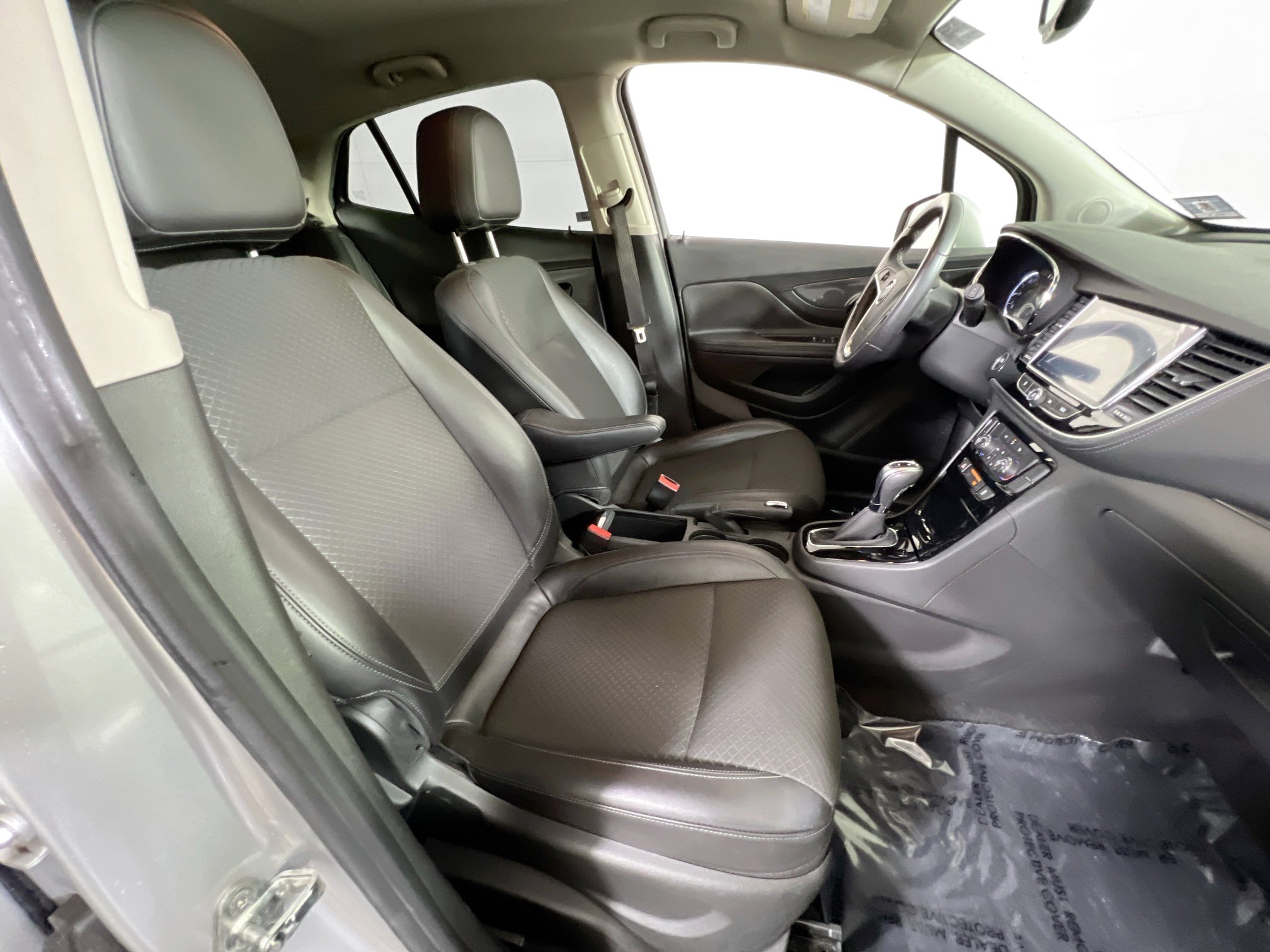 Used 2018 Buick Encore Sport Touring FWD image 26