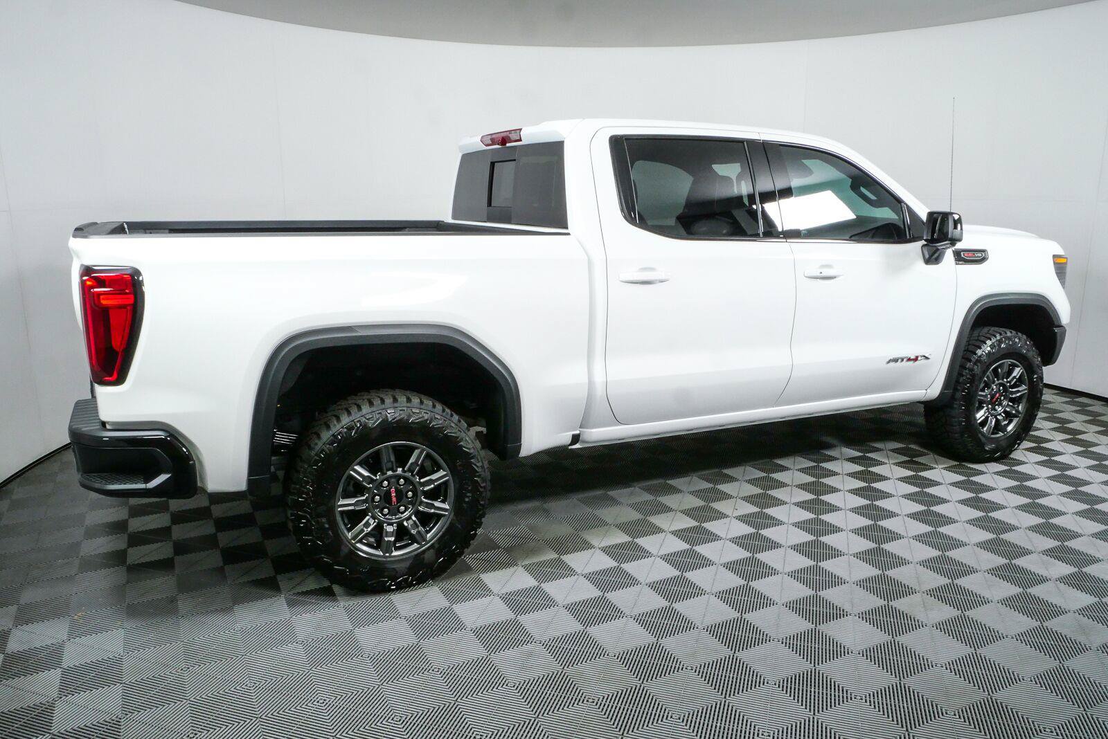 New 2026 GMC Sierra 1500 AT4X AWD/4WD image 2