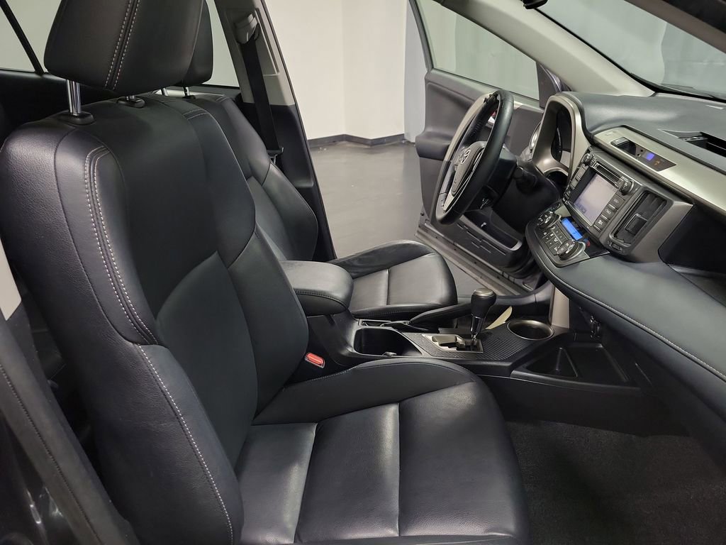 Used 2015 Toyota RAV4 Limited w/ Outdoor Package image 24