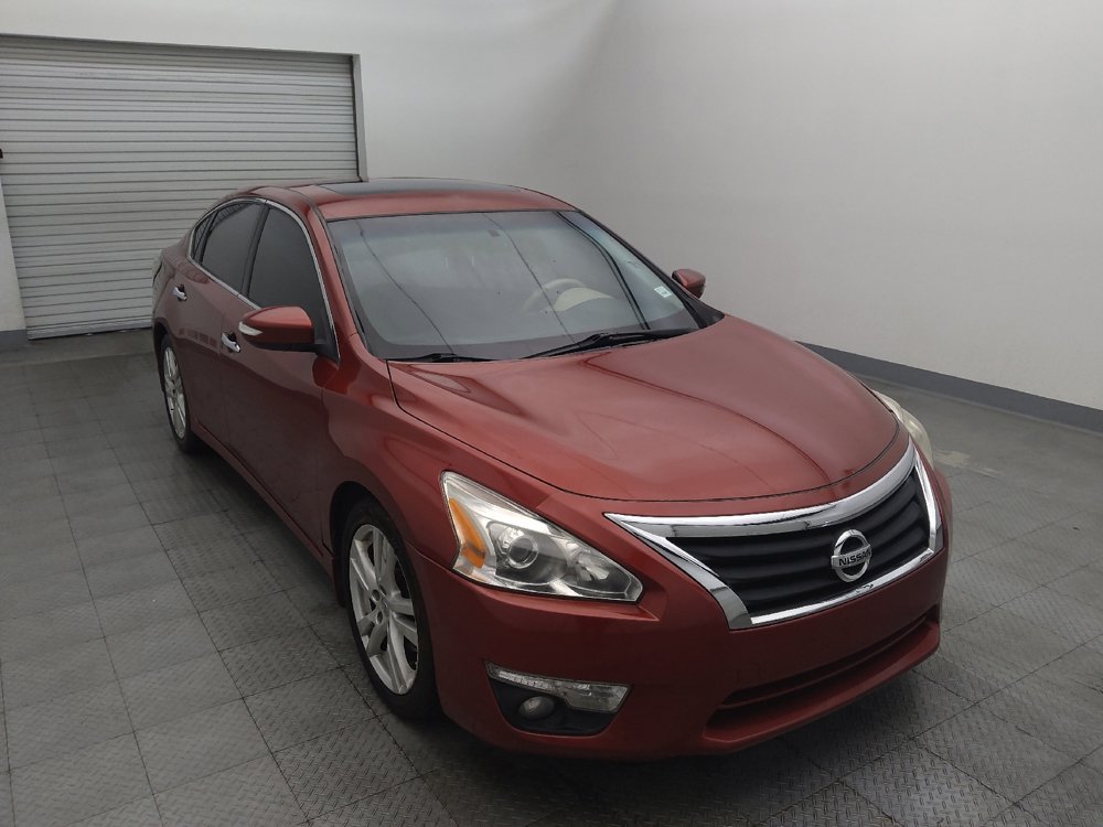 Used 2015 Nissan Altima 3.5 SL FWD image 13