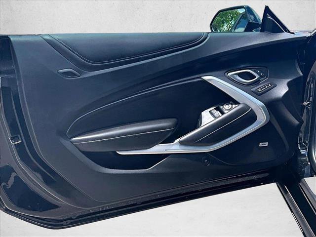 Used 2018 Chevrolet Camaro SS w/ Redline Edition RWD image 17