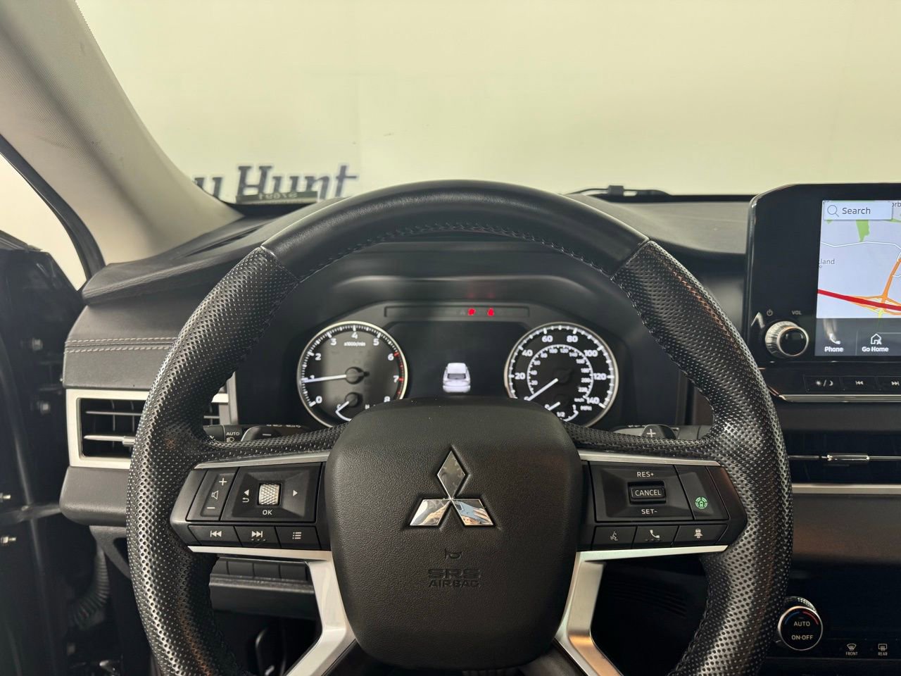 Used 2022 Mitsubishi Outlander SE image 22