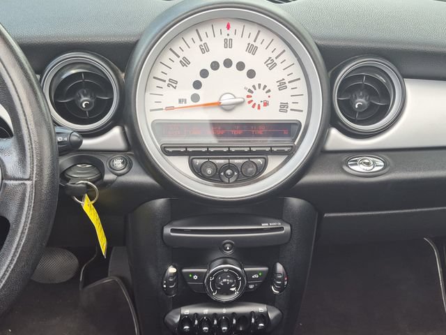 Used 2012 MINI Cooper Convertible FWD image 29