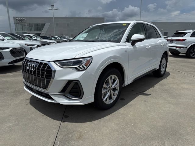 New 2025 Audi Q3 2.0T Premium image 1